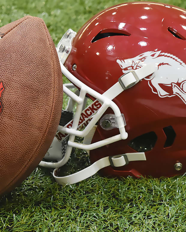 080319-Hogs-Helmet-Ball-01
